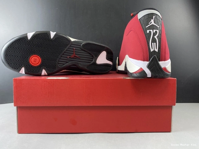 GYM 14 RETRO RED AIR JORDAN TORO 487471-006 0821